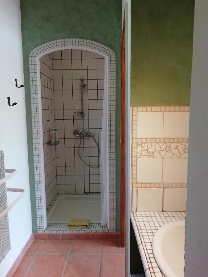 Chambre D'Hote Le Mas Des Romarins Les Arcs-sur-Argens Екстериор снимка
