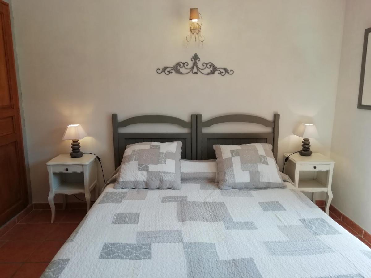 Chambre D'Hote Le Mas Des Romarins Les Arcs-sur-Argens Екстериор снимка